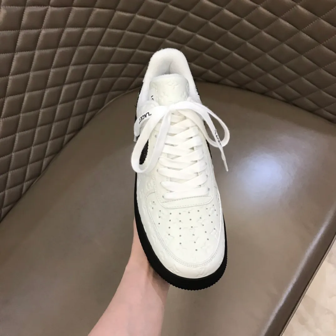 Men's shoes 💰p440 "*OUIS *UITTO*" x OFF-WHITE x Nike tripartite collaboration! Trendy and cool men's casual sports shoes with unrivaled color matching. The design idea basically continues the style of THE TEN. The Swoosh line and tongue label have a very familiar visual effect and are both fashionable and trendy! A must-have for fashionistas! The effect on your feet is absolutely stunning! (The original drawer packaging accessories are complete) Code number 38-45